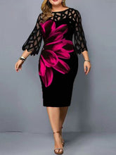 Load image into Gallery viewer, Beth Plus Size Elegant Print Pencil Dress
