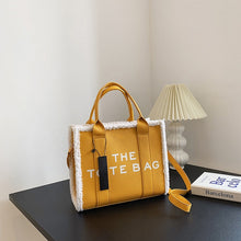 Load image into Gallery viewer, Large Capacity Leather Handbags
